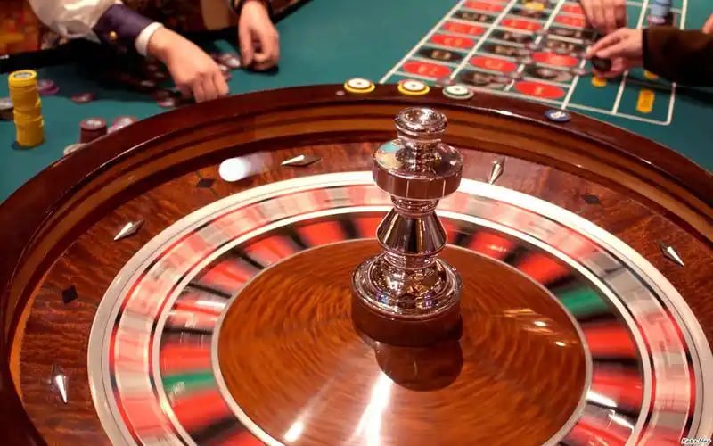 Overview of sports betting and slot game sections available on 4 ph platform